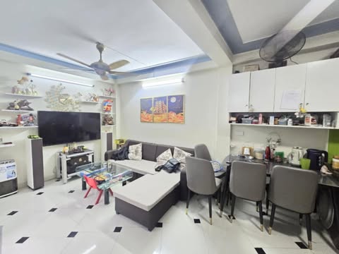 Bán nhà trung tâm Hoàng Mai-hàng xóm Linh Đàm