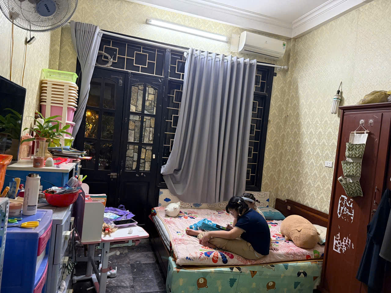Bán nhà Trần Khát Chân