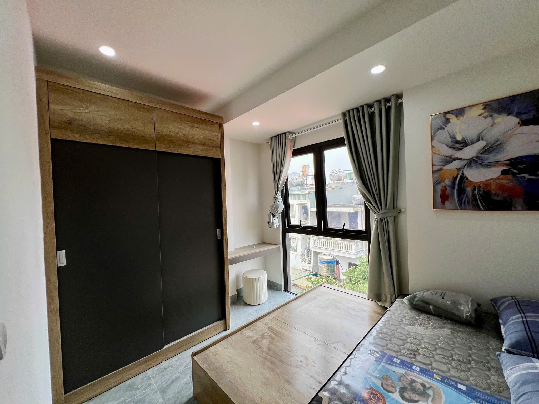 Căn hộ dịch vụ Cho Thuê ngõ Văn Hương, Cát Linh, 11 phòng khép kín,