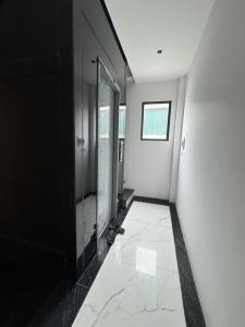 Bán nhà mặt ngõ Kim Giang-gara-thang máy-11.68 tỷ.