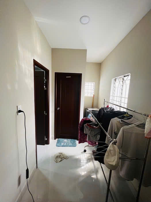 NHÀ CÒN MỚI ĐẸP ĐƯỜNG BÙI ĐÌNH TÚY, P12, BÌNH THẠNH,  2 TẦNG, 2PN, 2WC, ĐANG KINH DOANH CHO THUÊ TỐT, SỔ HỒNG, GIÁ 3.x T. Ỷ