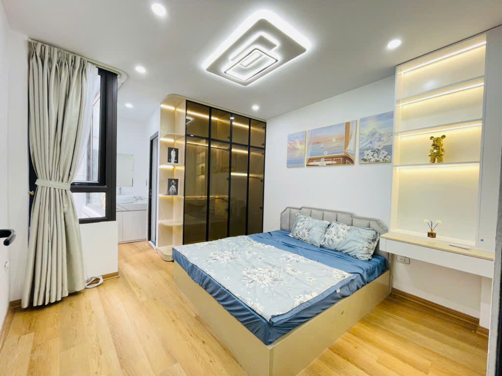 Bán nhà Định Công 6 tầng 6.5 tỷ ngõ rộng ô tô tránh