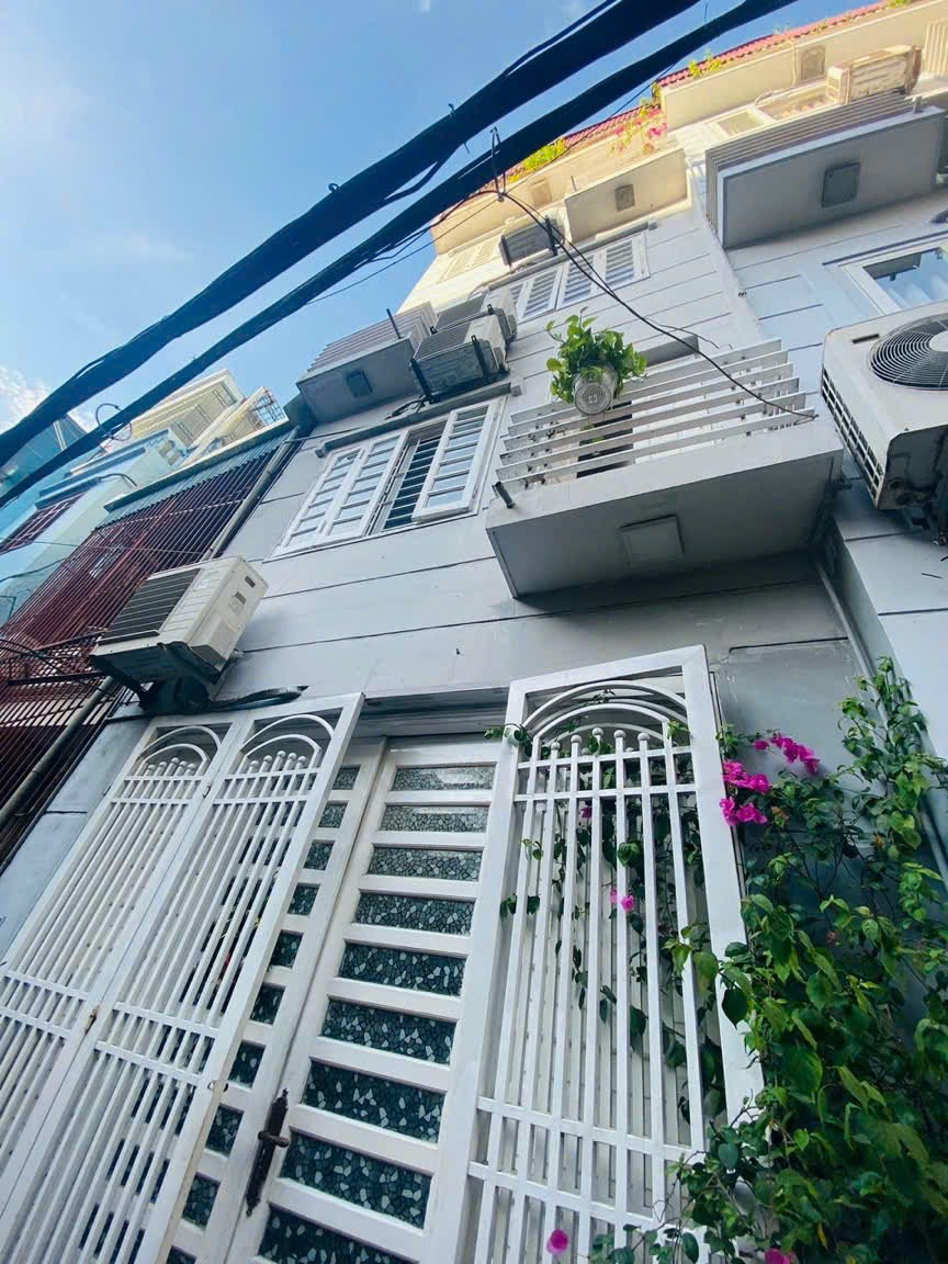 Chính chủ cần bán Ngọc Thuỵ, Long Biên ^ oto đỗ cổng ^ 7.9 tỉ có tl