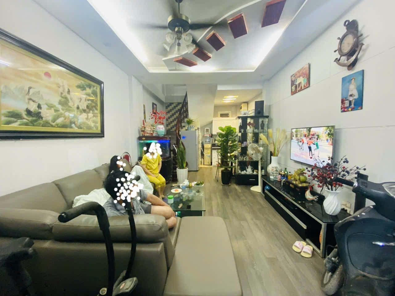 Chính chủ cần bán Ngọc Thuỵ, Long Biên ^ oto đỗ cổng ^ 7.9 tỉ có tl