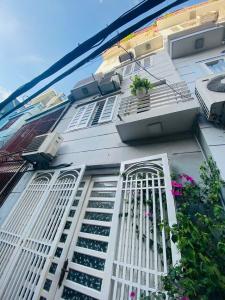 Chính chủ cần bán Ngọc Thuỵ, Long Biên ^ oto đỗ cổng ^ 7.9 tỉ có tl