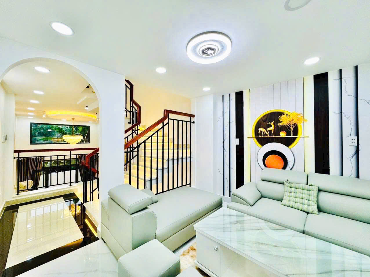 Khu Vip phân lô cao tầng. vị trí đẹp - 45m2, Gía Tốt 7xx Gần công viên Lang Hoa