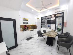 PHƯƠNG MAI ĐỐNG ĐA NHÀ MỚI KOONG - CHỦ TỰ XÂY - VIEW HỒ