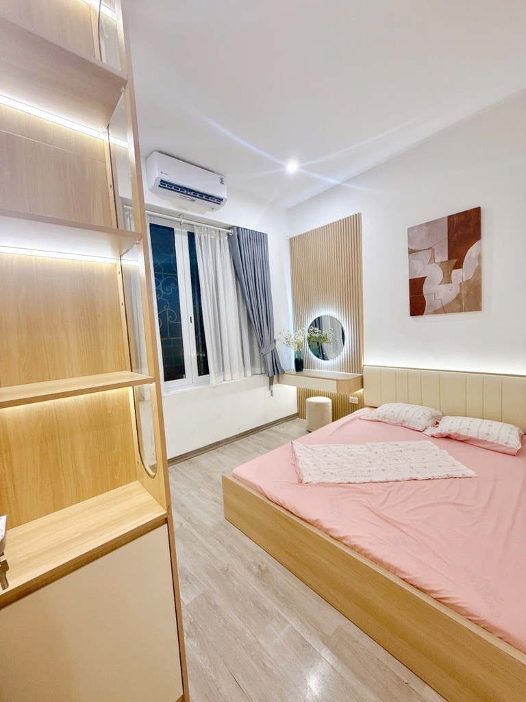 Bán nhà Láng Hạ -Đống Đa (65M2-3,79 Tỷ)