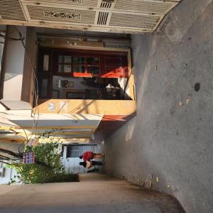 BÁN NHÀ KHÂM THIÊN ( 4 Tầng -33M2-5,65 Tỷ )