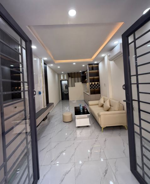 CĂN GÓC 2 MẶT TIỀN HẺM Ô TÔ ĐỖ CỬA NGUYỄN VĂN QUỲ CHỈ 5 TỶ NHỈNH
