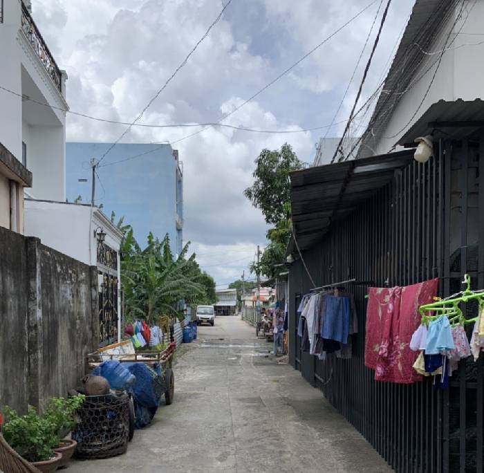 CHỦ BÁN NHÀ 60M.SHR.HẺM XE HƠI.GIÁ 3.3 tỷ.BÀ ĐIỂM .HỐC MÔN