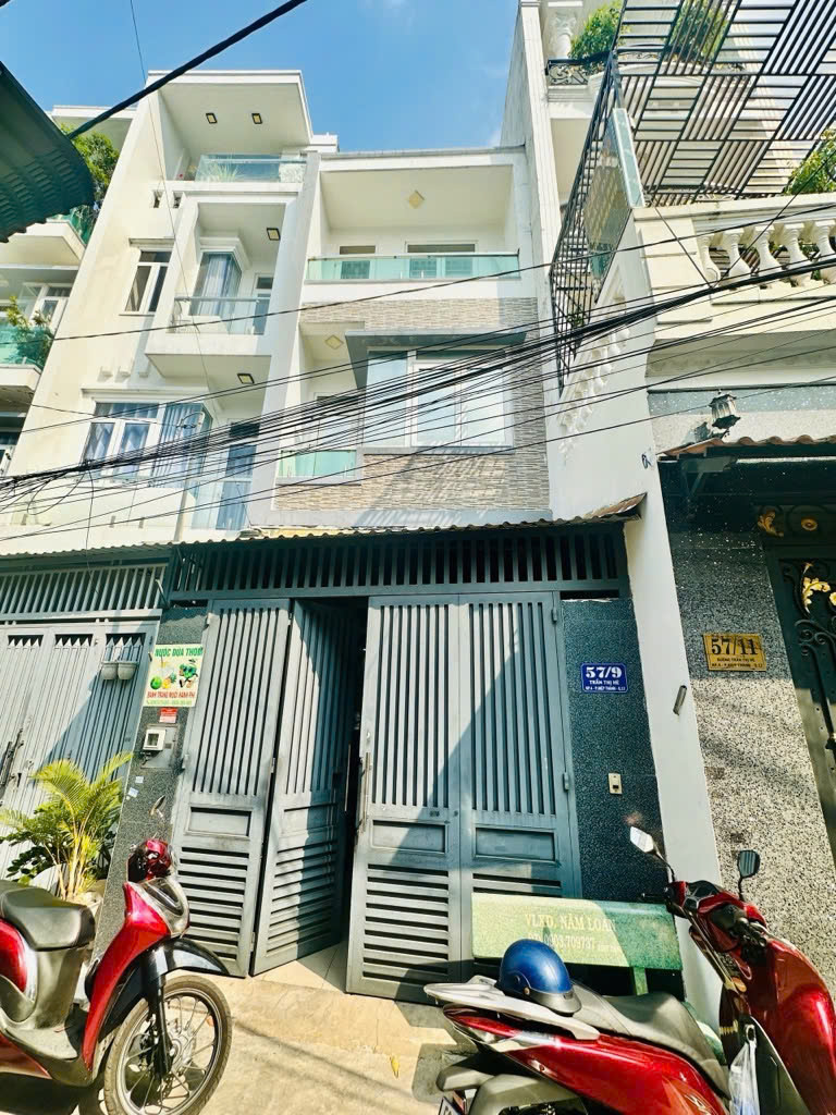 NHÀ ĐẸP KIÊN CỐ - NGAY HIỆP THÀNH CITY - HẺM XE HƠI TRẦN THỊ HÈ - HIỆP THÀNH - QUẬN 12- 4x17m - 3 TẦNG - 4.75 TỶ