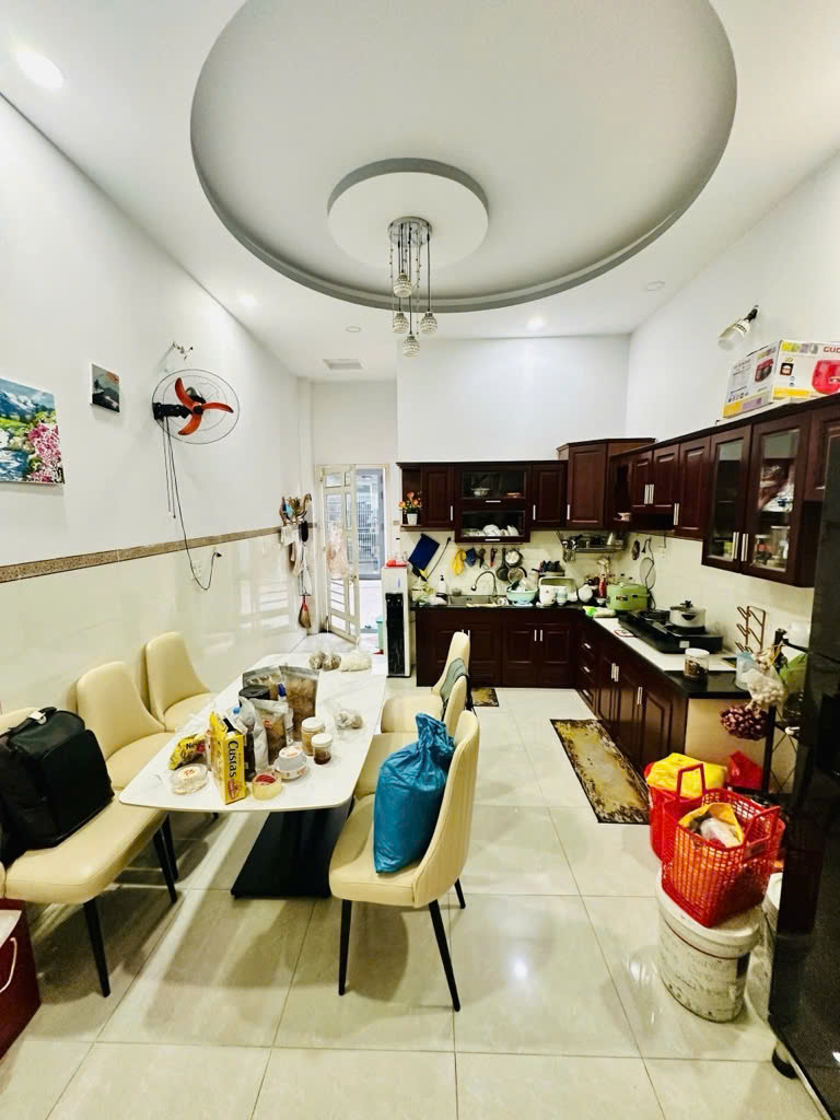 NHÀ ĐẸP KIÊN CỐ - NGAY HIỆP THÀNH CITY - HẺM XE HƠI TRẦN THỊ HÈ - HIỆP THÀNH - QUẬN 12- 4x17m - 3 TẦNG - 4.75 TỶ