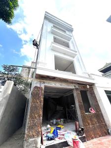 Chính chủ bán nhà ở Ỷ La - Dương Nội vị trí đẹp sổ đỏ cất tủ