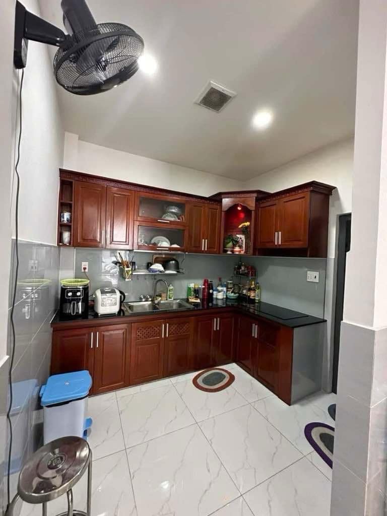 NHÀ ĐẸP BÌNH TÂN GẦN AEON MAIL -VỚI 66M2- HẺM XE HƠI- CHỈ HƠN 5X.X.X...XÍU