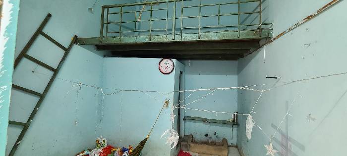 Bán nhà Q.8, 31m2, cách 15m là bãi xe Hơi