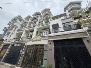 BÁN NHÀ KÊNH TÂN HÓA - HẺM XE HƠI - NHỈNH 5 TỶ