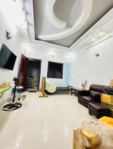 BÁN NHÀ MẶT TIỀN ĐẶNG MINH TRỨ