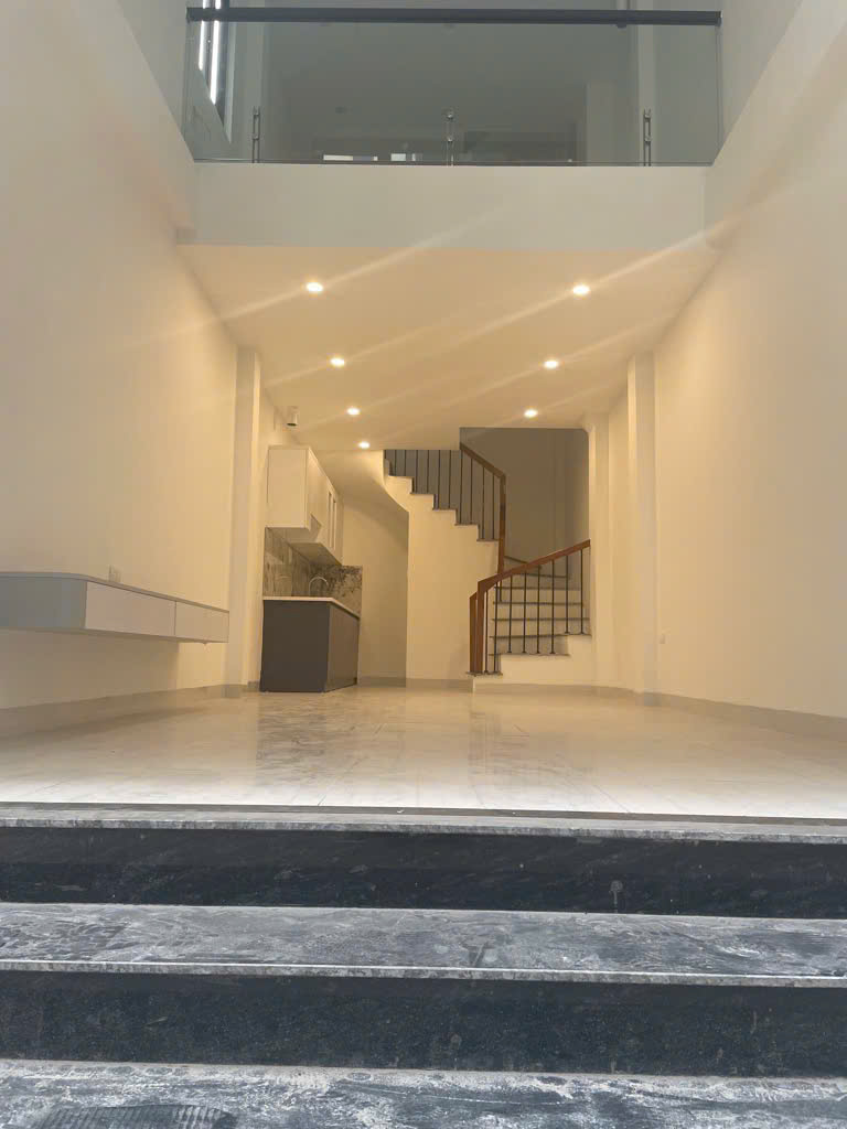 PHỐ VIP - Đàm Quang Trung - Lô góc 2 thoáng - Ô tô - chỉ 6.6 t.ỷ