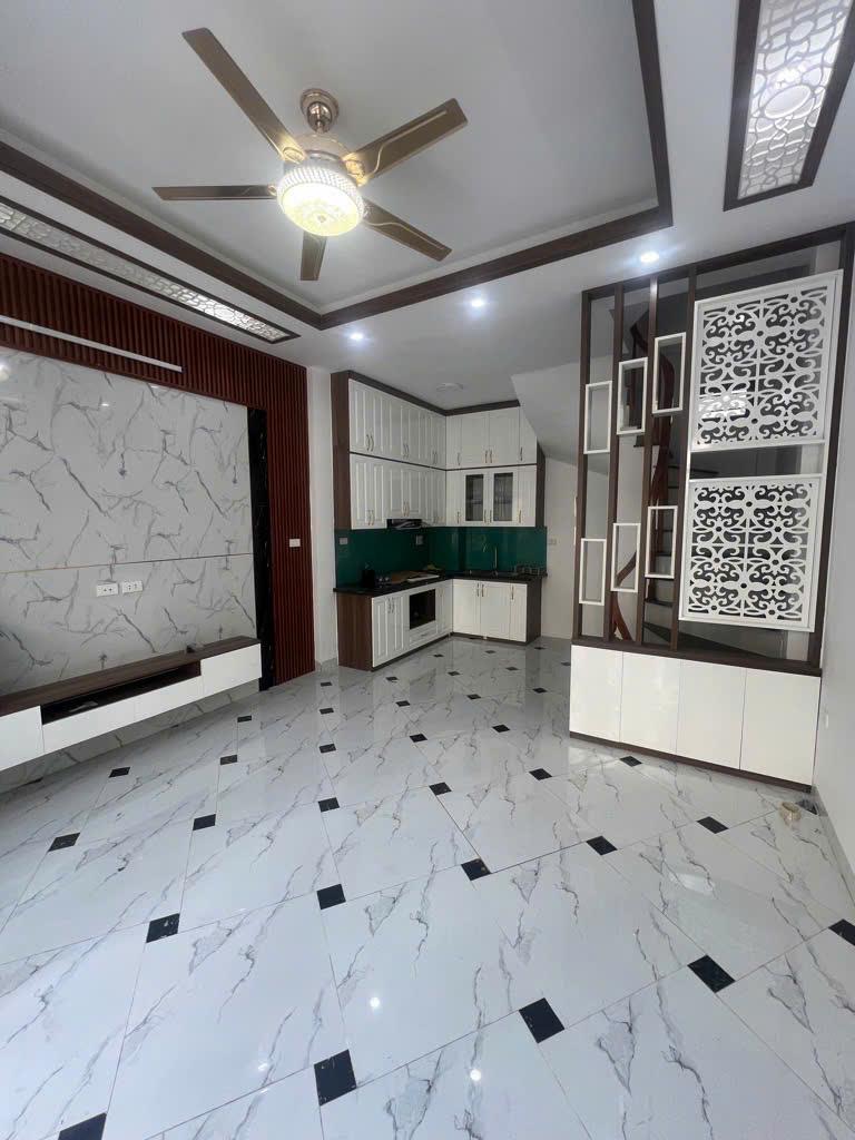 Thạch Bàn - Ô tô đỗ cửa - 36m chỉ 5.4 tỷ
