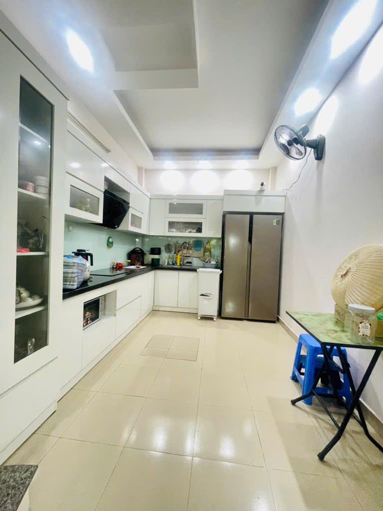 Thạch Bàn - Ô tô đỗ cửa - 36m chỉ 5.4 tỷ