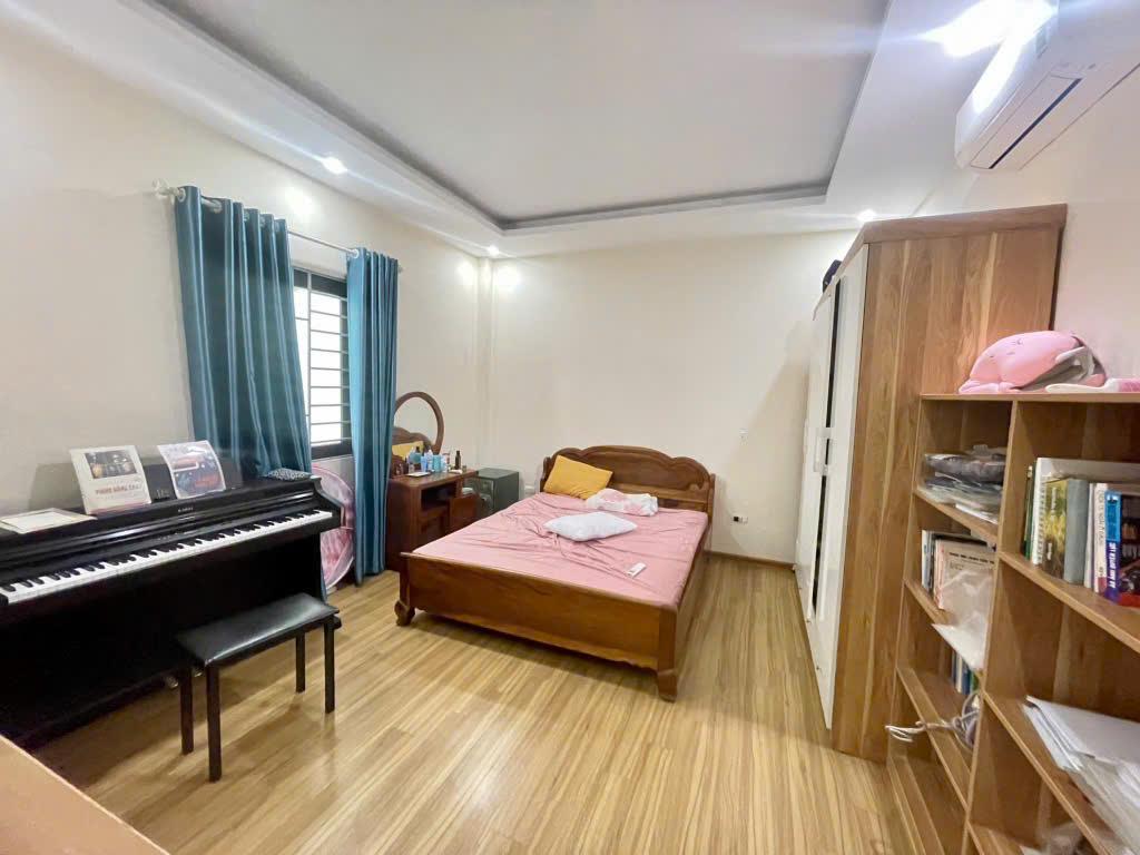 Thạch Bàn - Ô tô đỗ cửa - 36m chỉ 5.4 tỷ