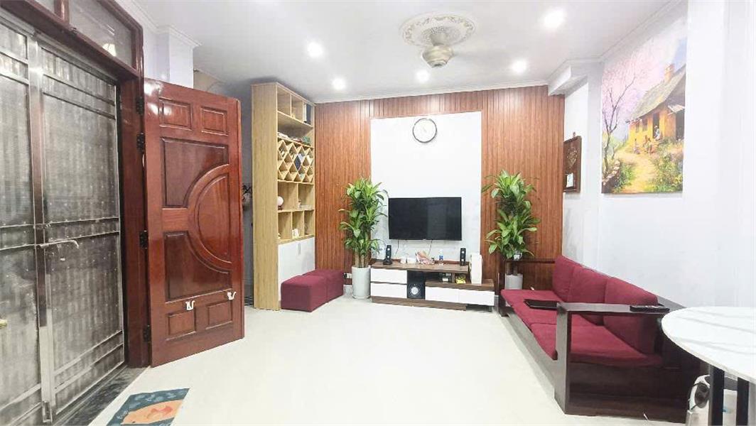 Thạch Bàn - Ô tô đỗ cửa - 36m chỉ 5.4 tỷ