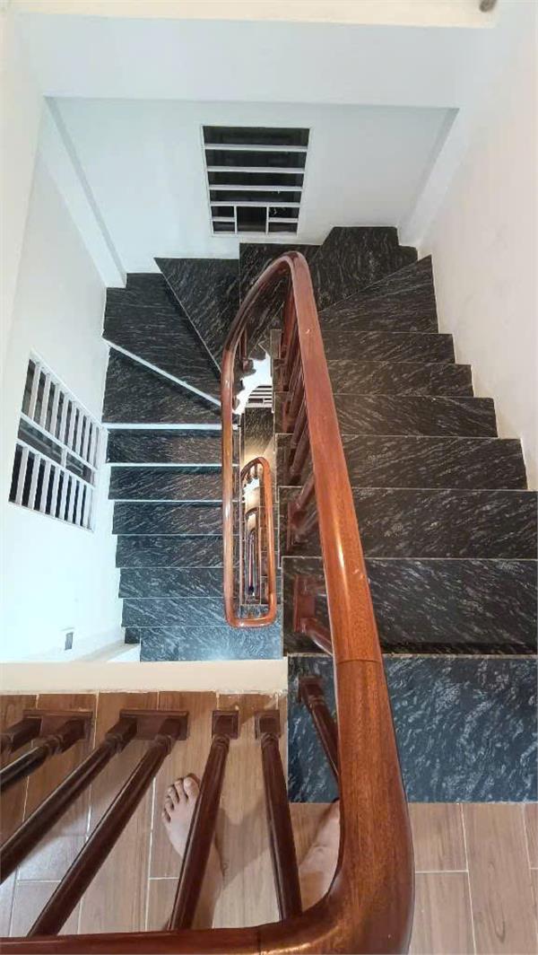 Thạch Bàn - Ô tô đỗ cửa - 36m chỉ 5.4 tỷ