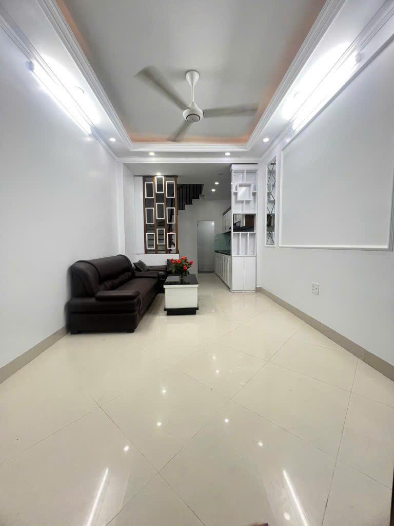 Thạch Bàn - Ô tô đỗ cửa - 36m chỉ 5.4 tỷ