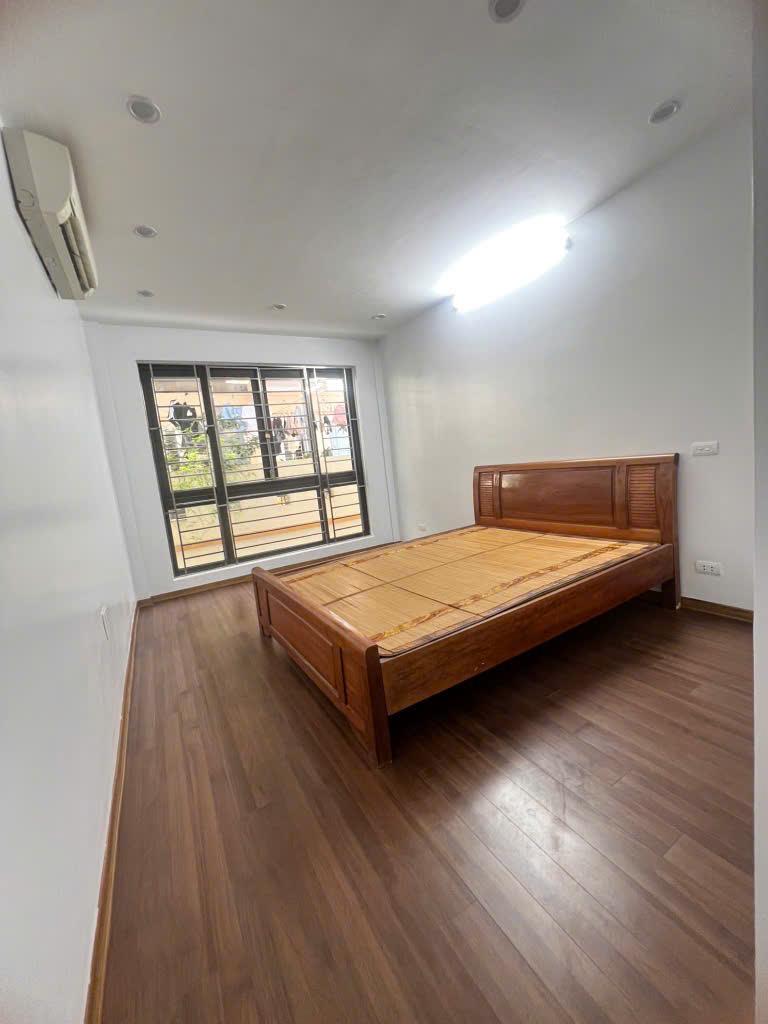 Thạch Bàn - Ô tô đỗ cửa - 36m chỉ 5.4 tỷ