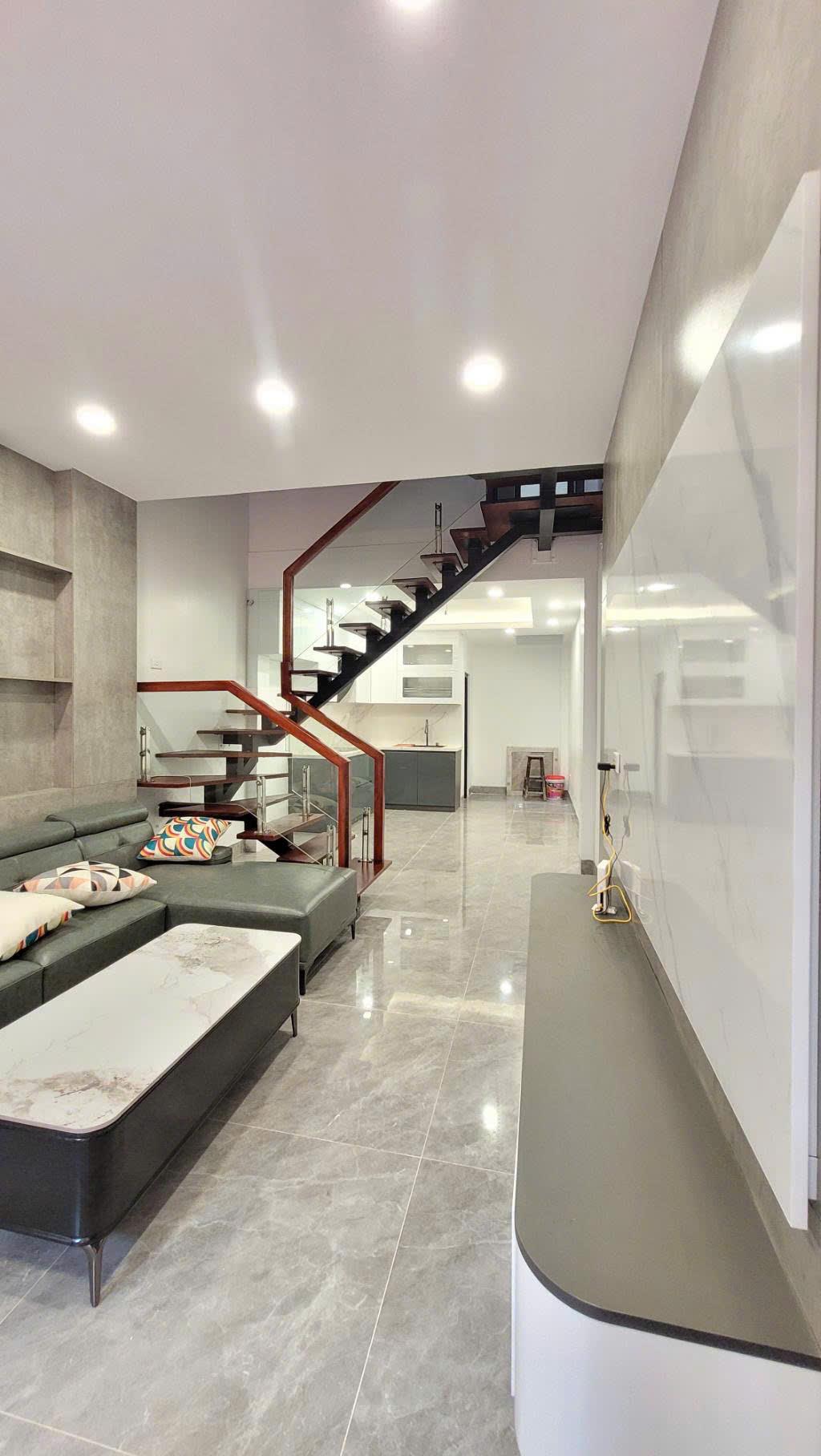 Thạch Bàn - Ô tô đỗ cửa - 36m chỉ 5.4 tỷ