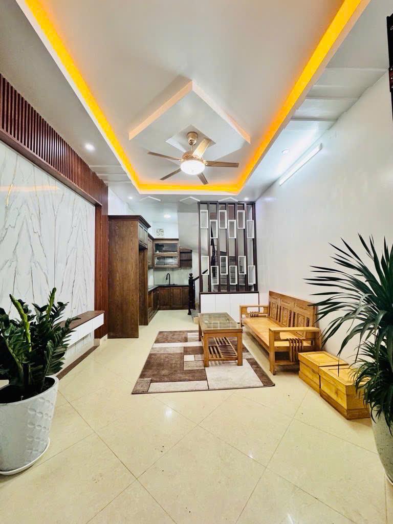 Thạch Bàn - Ô tô đỗ cửa - 36m chỉ 5.4 tỷ
