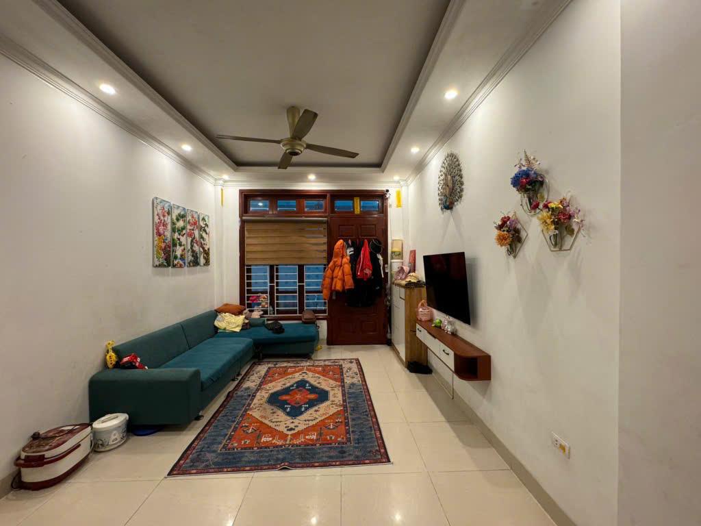 Thạch Bàn - Ô tô đỗ cửa - 36m chỉ 5.4 tỷ