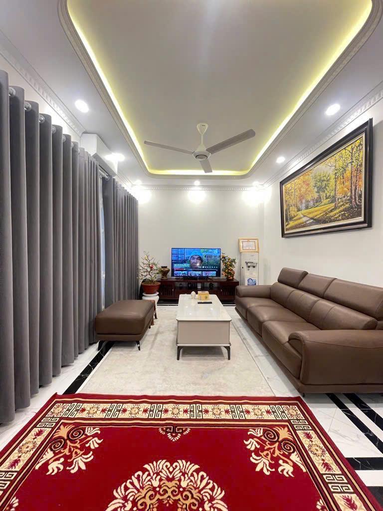 Thạch Bàn - Ô tô đỗ cửa - 36m chỉ 5.4 tỷ