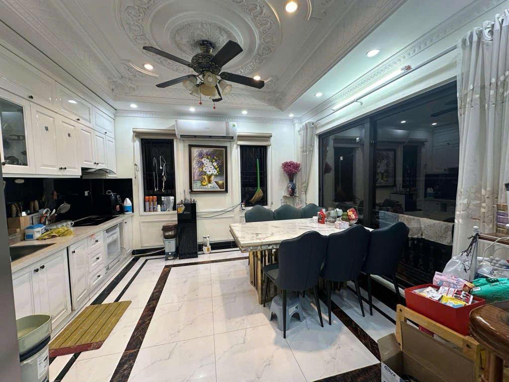 Thạch Bàn - Ô tô đỗ cửa - 36m chỉ 5.4 tỷ