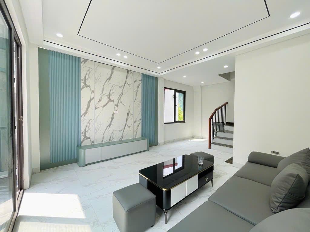 Thạch Bàn - Ô tô đỗ cửa - 36m chỉ 5.4 tỷ