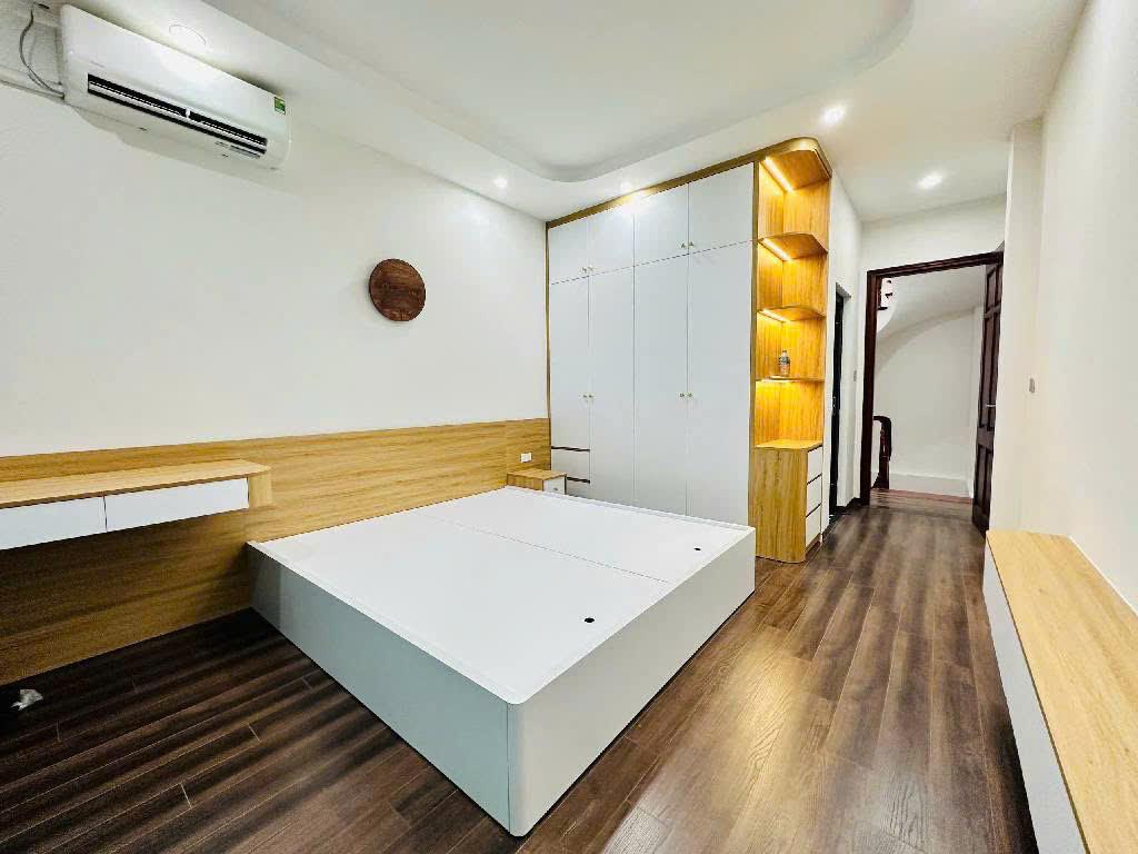Thạch Bàn - Ô tô đỗ cửa - 36m chỉ 5.4 tỷ