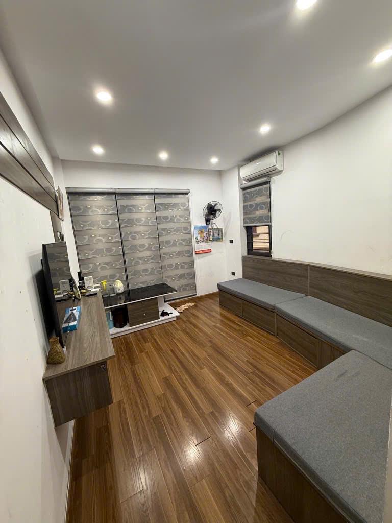 Thạch Bàn - Ô tô đỗ cửa - 36m chỉ 5.4 tỷ