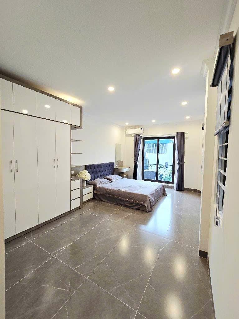 Thạch Bàn - Ô tô đỗ cửa - 36m chỉ 5.4 tỷ