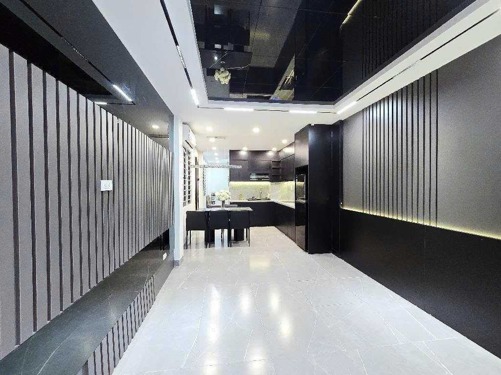 Thạch Bàn - Ô tô đỗ cửa - 36m chỉ 5.4 tỷ