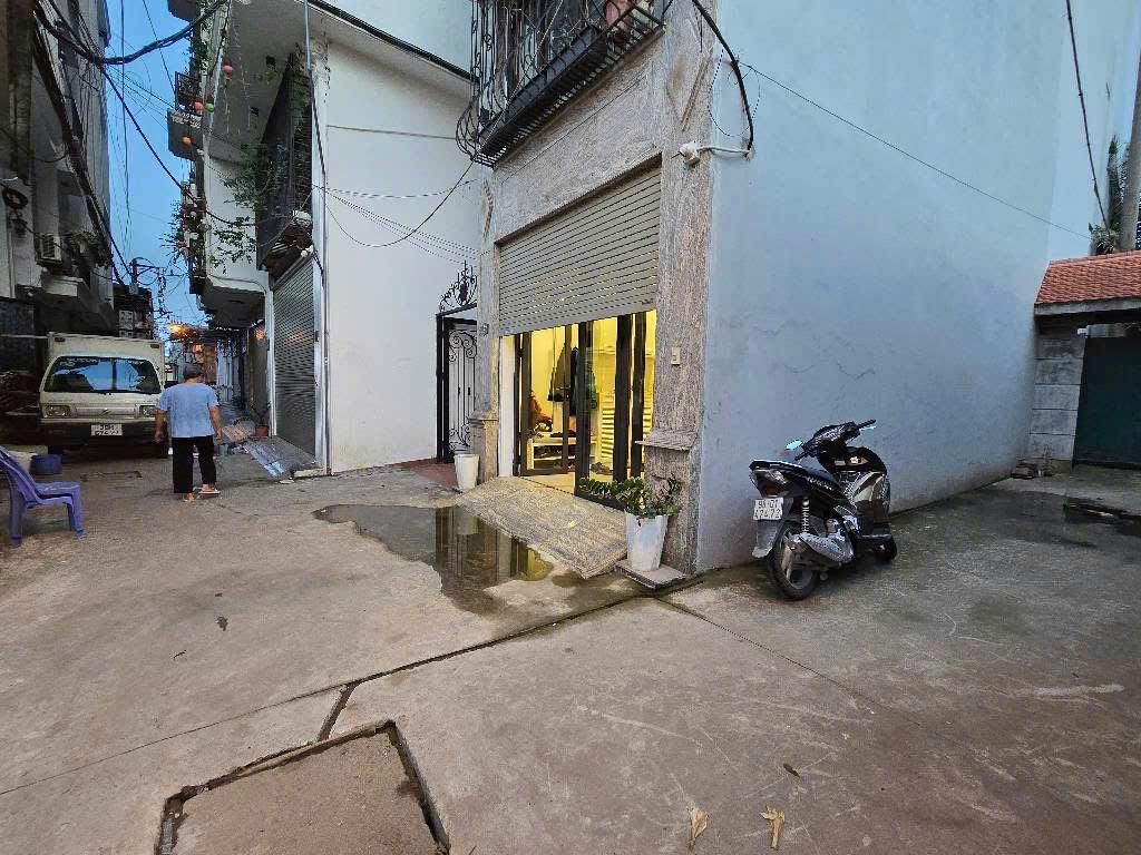 Thạch Bàn - Ô tô đỗ cửa - 36m chỉ 5.4 tỷ