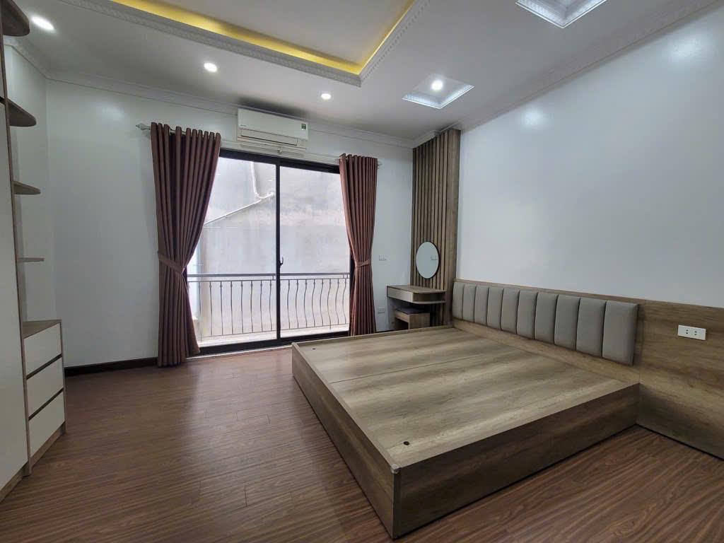 Thạch Bàn - Ô tô đỗ cửa - 36m chỉ 5.4 tỷ