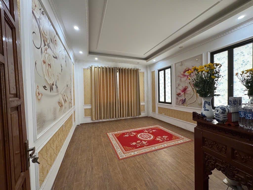 Ngõ 68 Nguyễn Văn Linh - Thạch Bàn - Ô tô - Lô góc 45m chỉ 7.5 tỷ