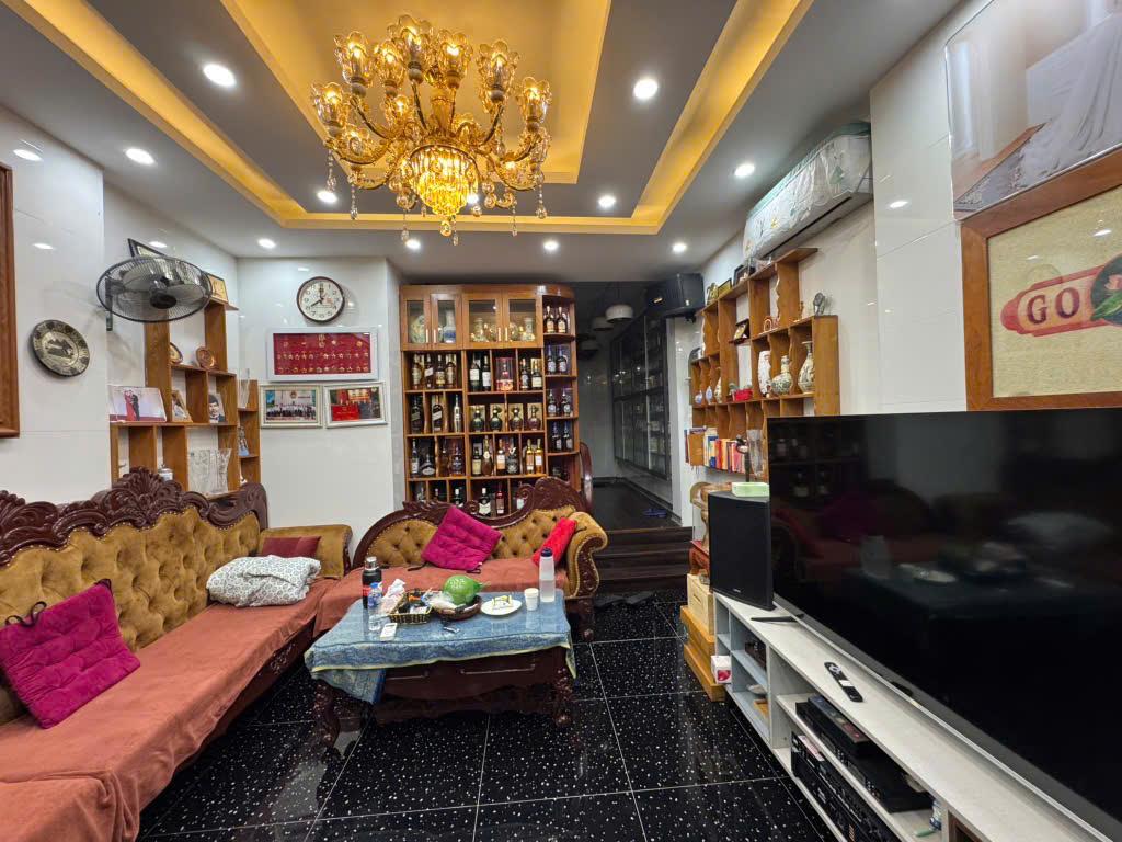 Tư Đình - Long Biên - Dân xây - Kinh doanh - Ô tô tránh - chỉ 11.1 tỷ