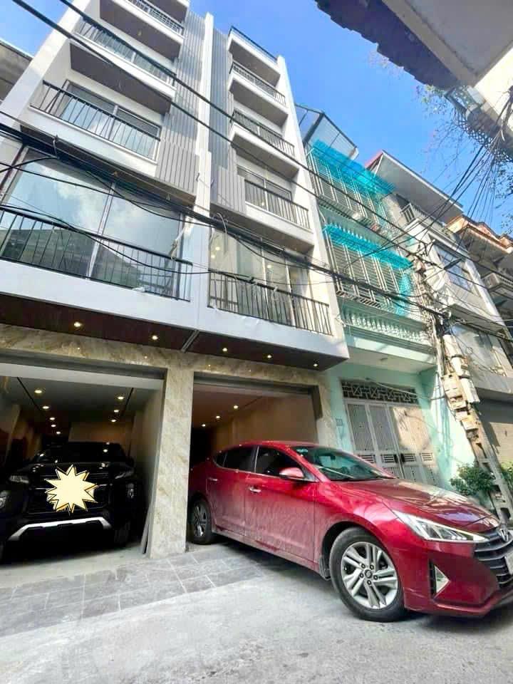 Thạch Bàn - Gara ô tô - Thang máy - 48m chỉ loanh quanh 10 tỷ