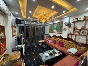 Tư Đình - Long Biên - Dân xây - Kinh doanh - Ô tô tránh - chỉ 11.1 tỷ