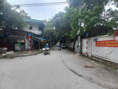 BÁN NHÀ THUỴ PHƯƠNG, NGÕ NÔNG, BA BƯỚC RA PHỐ, FULL NỘI THẤT, Ở NGAY