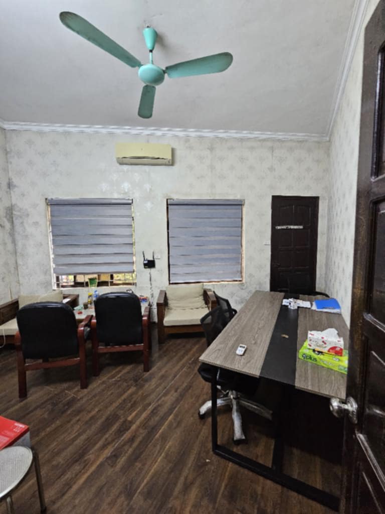 Bán nhà Quan Nhân
