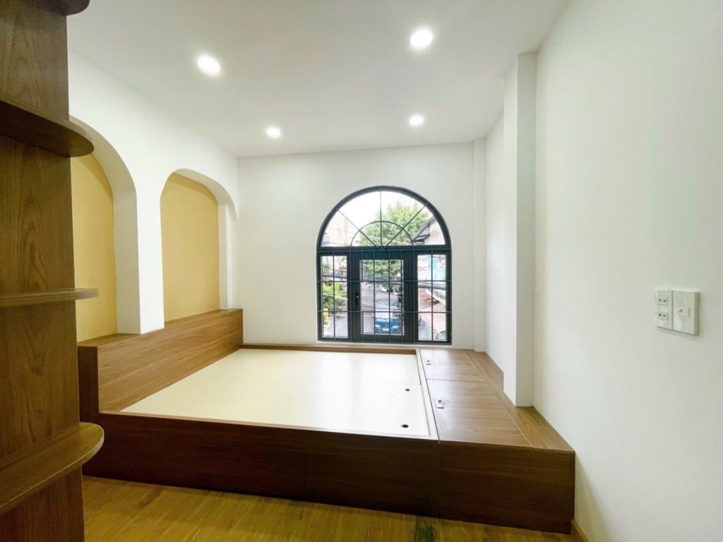 Bán nhà 3 mặt hẻm Quận Tân Bình