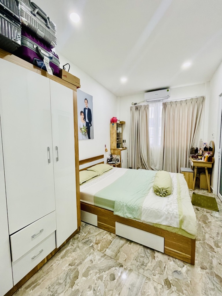 Chưa Tới 6Tỷ Có Ngay Nhà HXH Trung Tâm Phú Nhuận